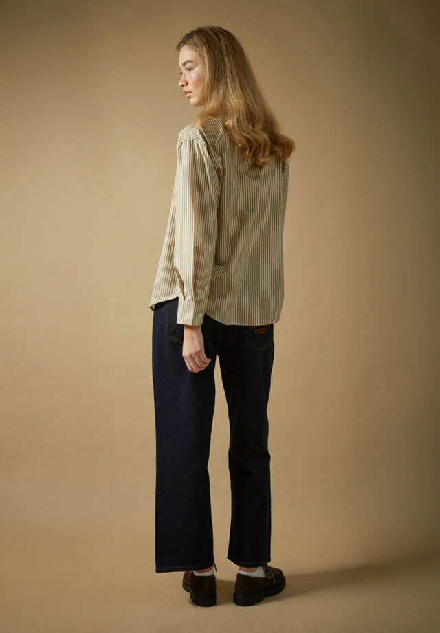 THE VINTAGE STRIPED SHIRT