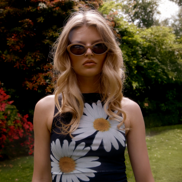 DAISY MESH TOP