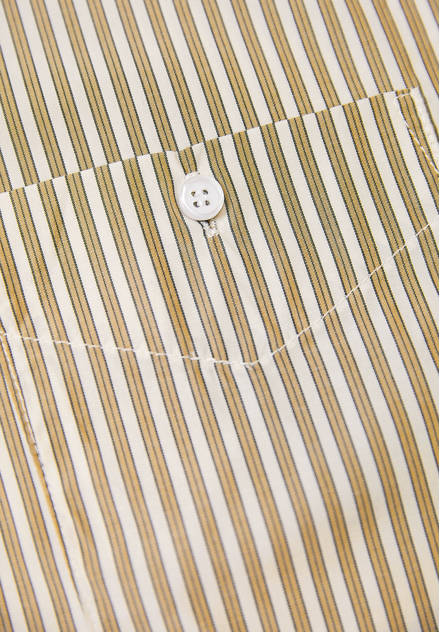 THE VINTAGE STRIPED SHIRT