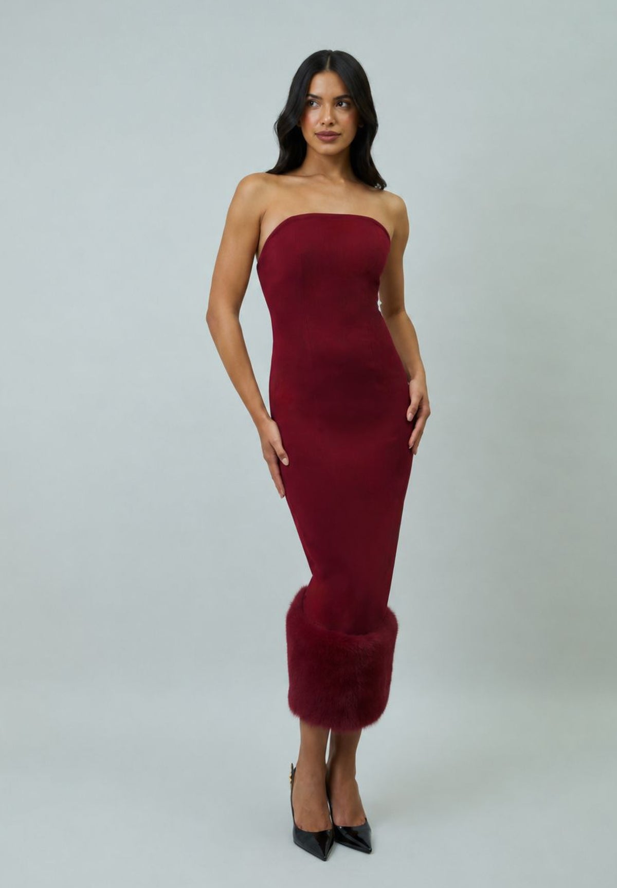 CHERRY PLUSH HEM STRAPLESS MIDAXI DRESS
