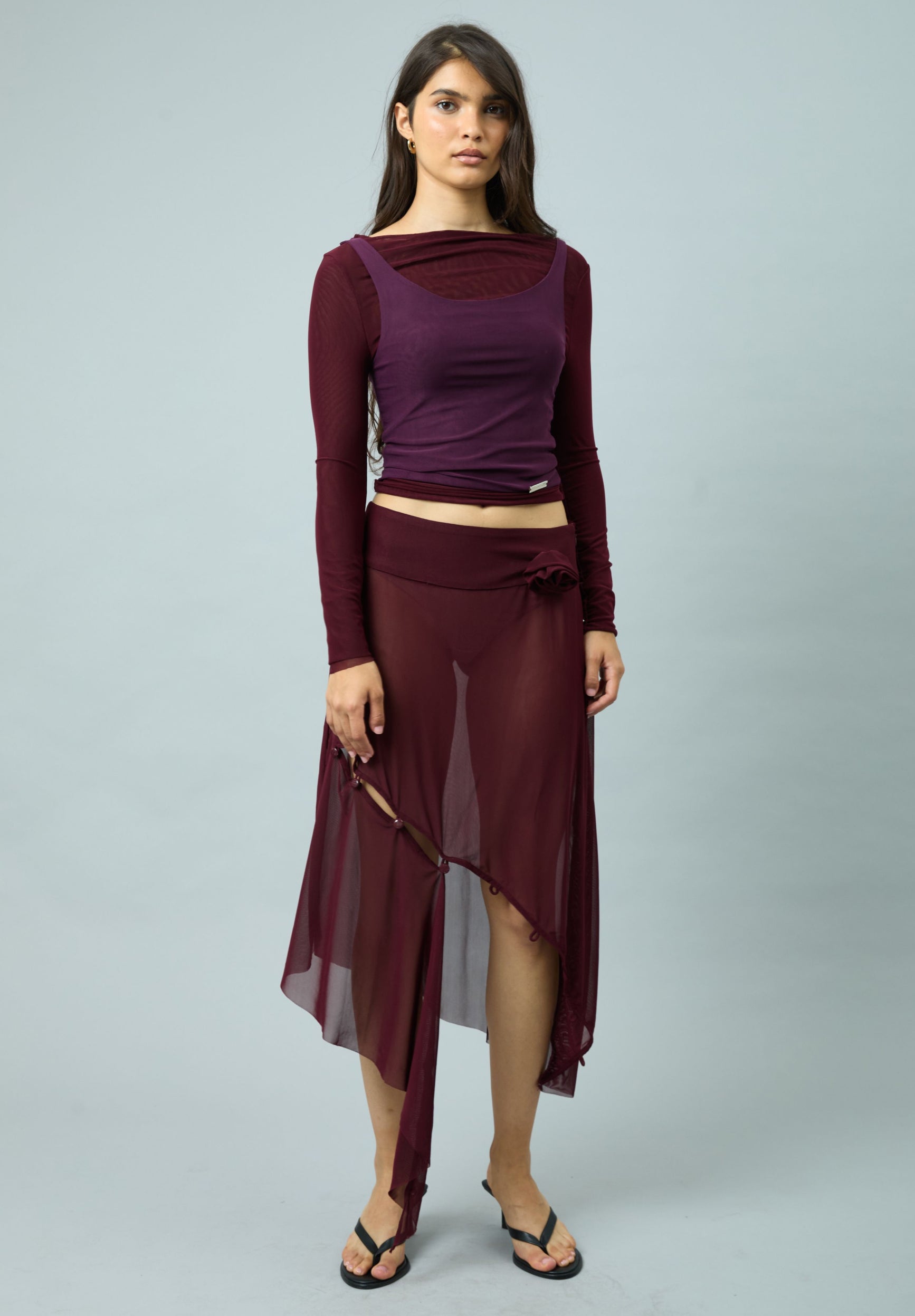 DOUBLE LAYER LONG SLEEVE MESH TOP