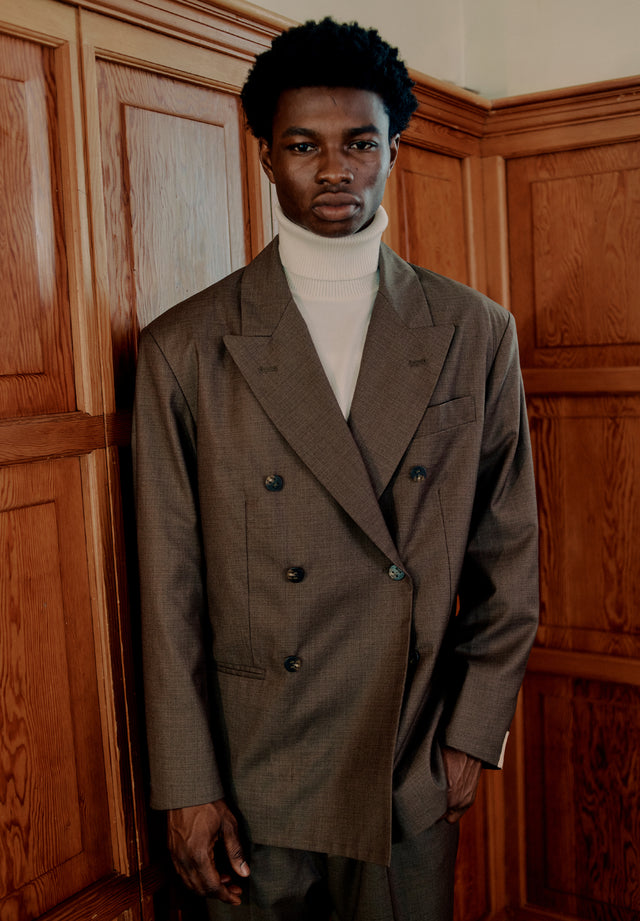 DOUBLE BREASTED SUIT JACKET