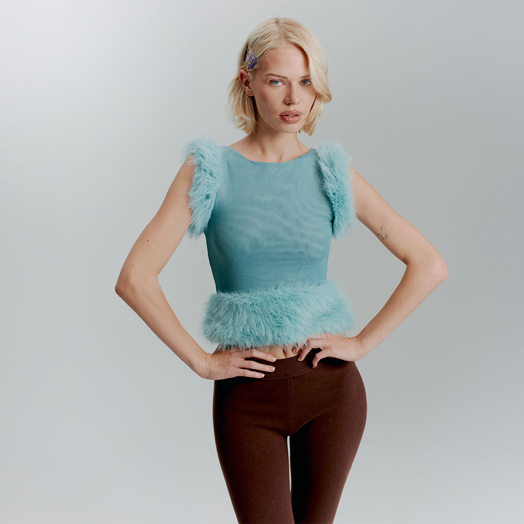 TIFFANY BLUE FUR TRIM SLEELEVESS SECOND SKIN TOP