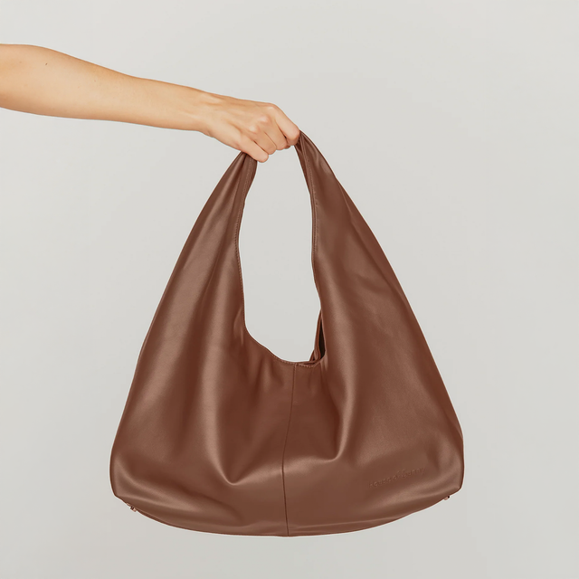 THE BIG SLING BAG
