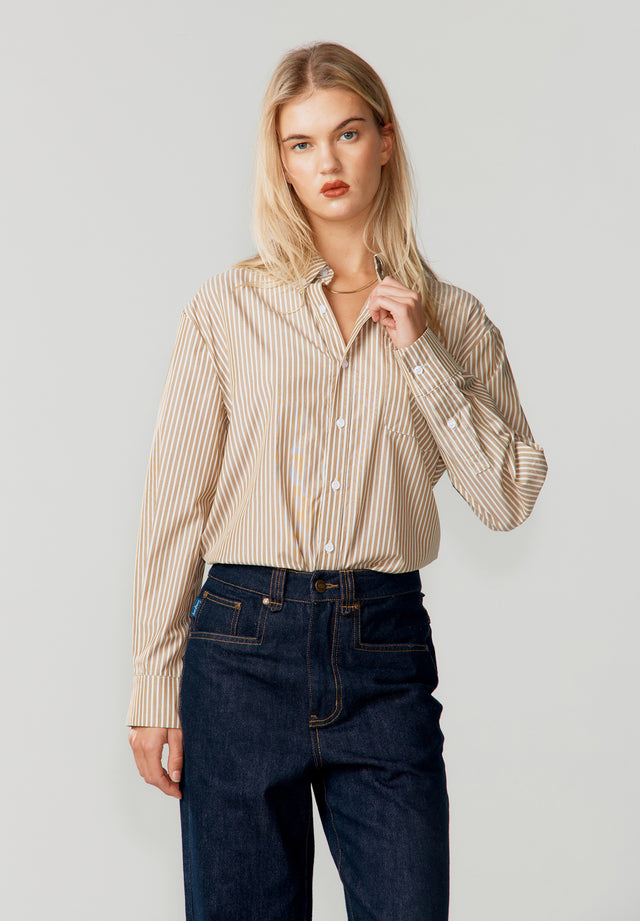 THE VINTAGE SHIRT
