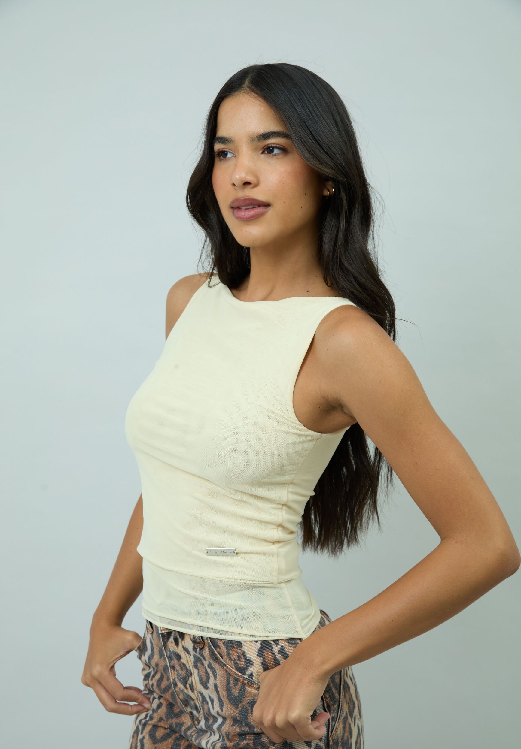 BUTTER MESH TOP