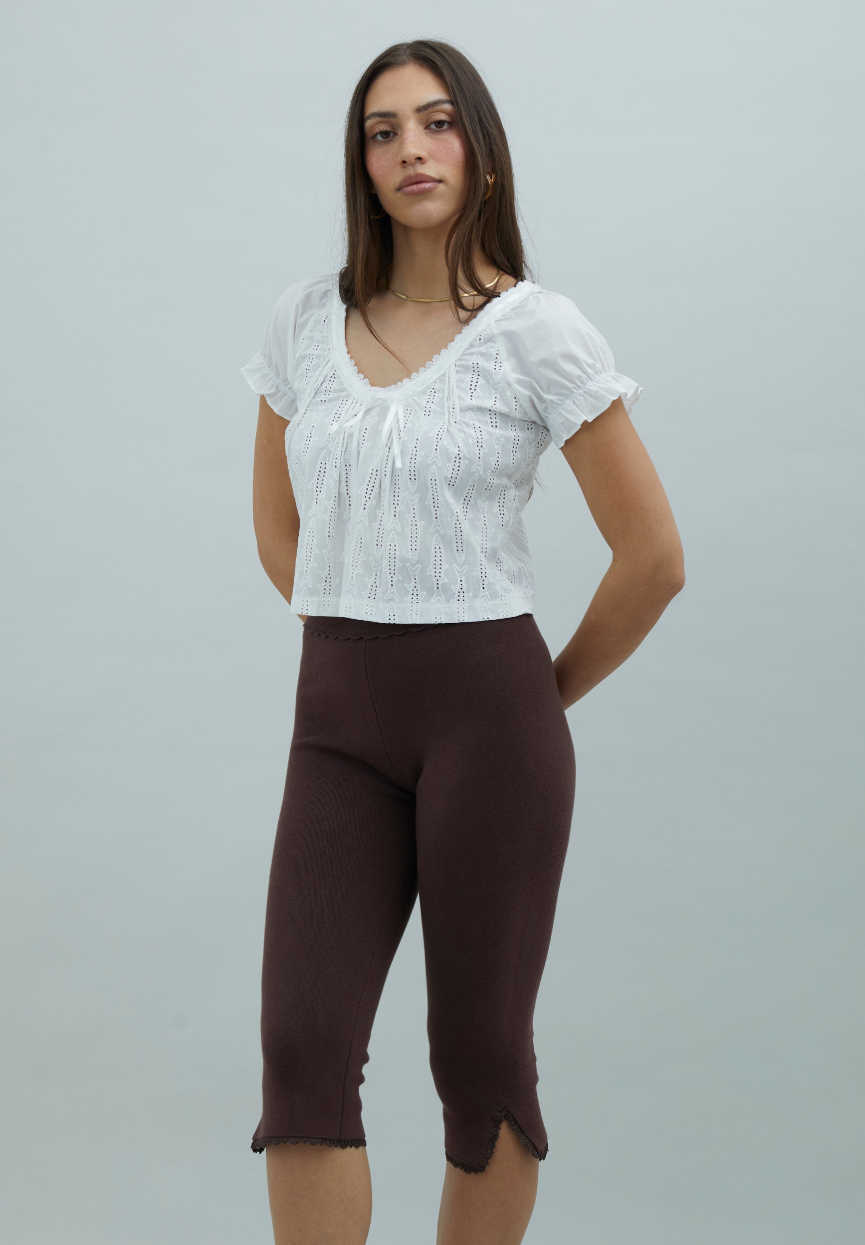 CLASSIC CAPRI PANTS