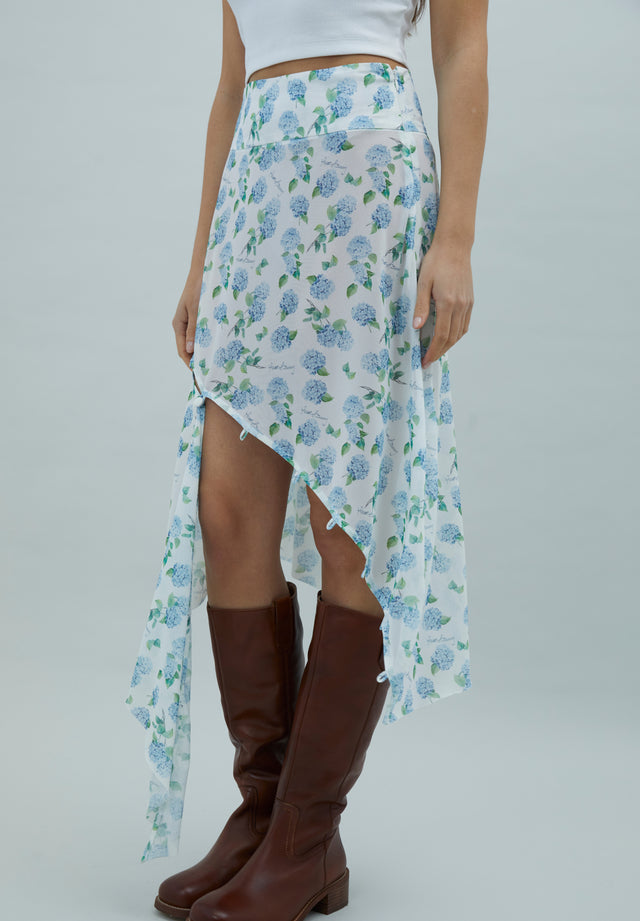 HYDRANGEA ASYMETRIC MESH SKIRT