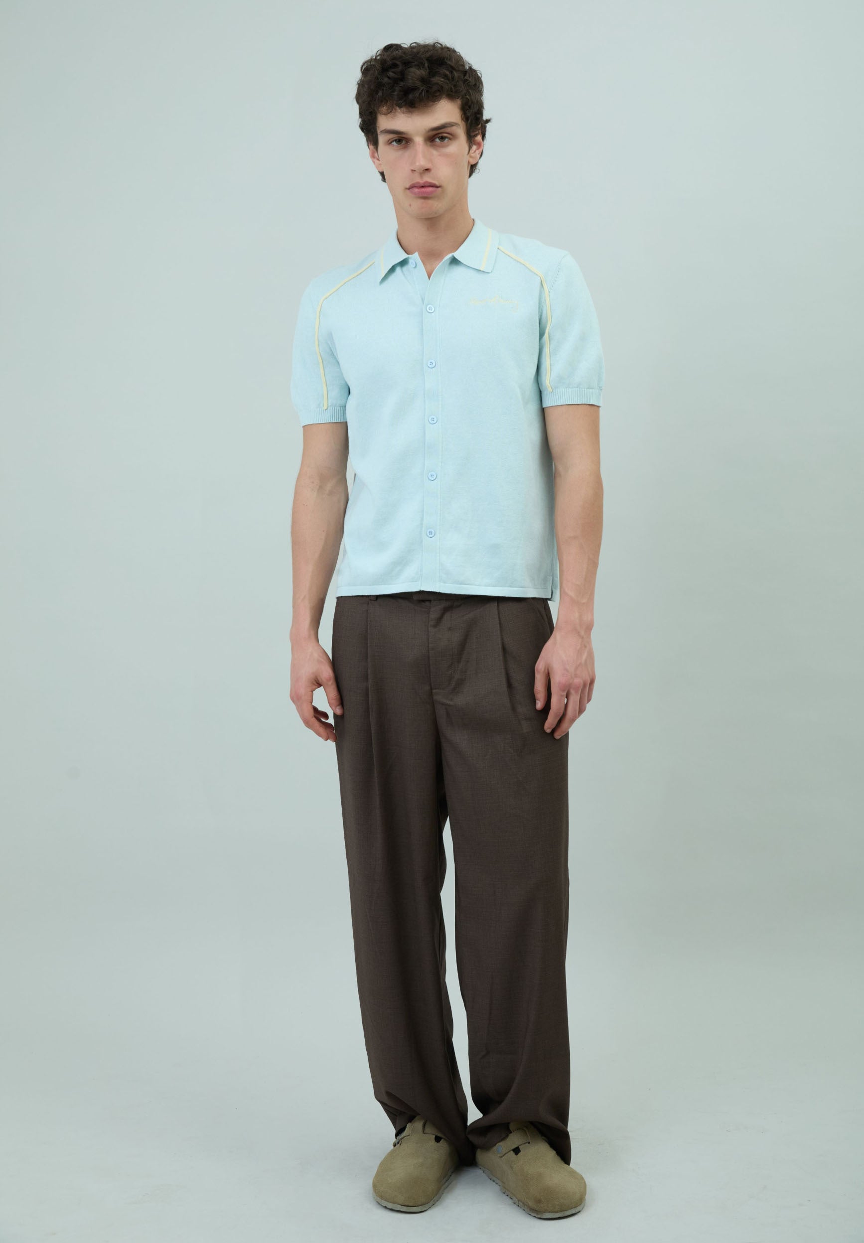 BUTTON DOWN KNITTED POLO